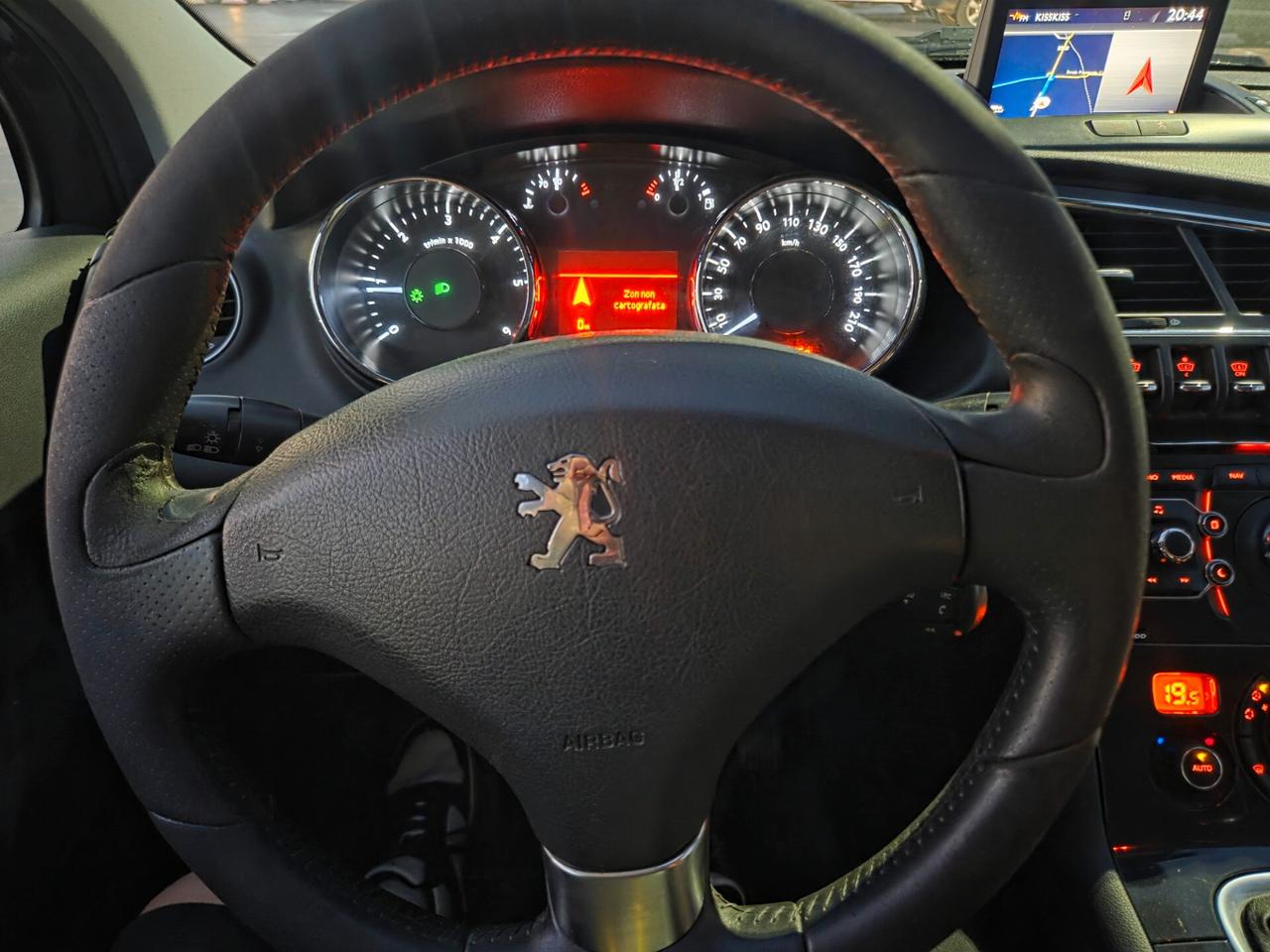 Peugeot 3008 1.6 HDi 110CV Premium