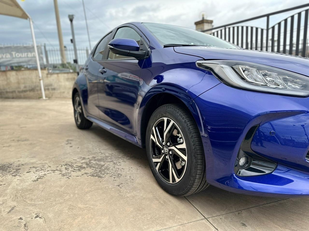 Toyota Yaris 1.5 Hybrid 5 porte Trend