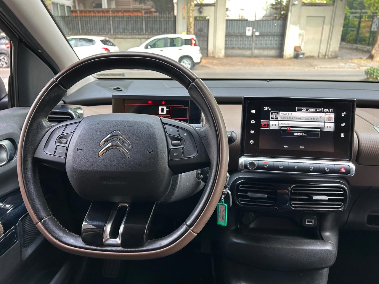 Citroen C4 Cactus 1.2 PureTech AirBump 82cv Shine EURO 6!!!