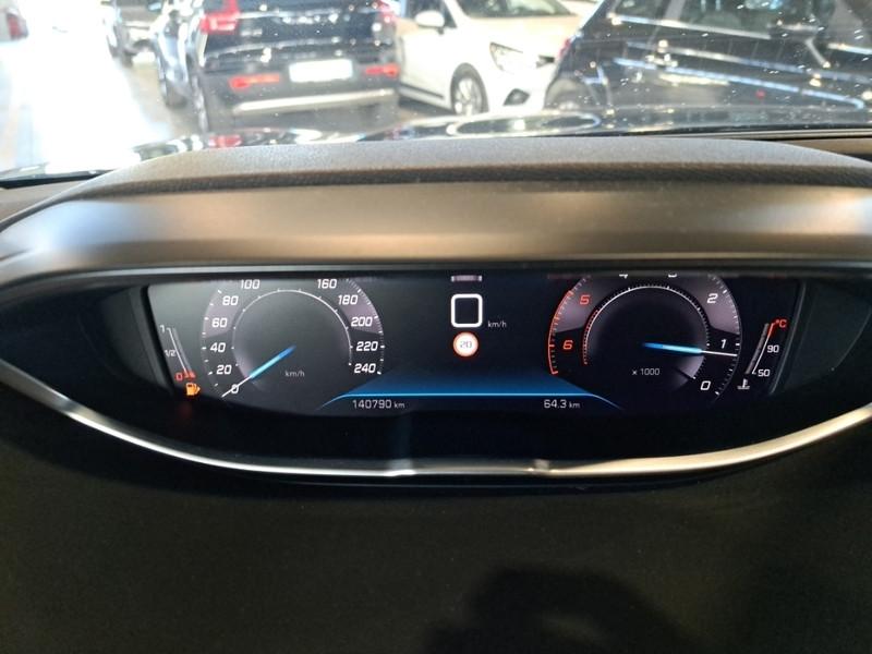 PEUGEOT 5008 BLUEHDI 130 ALLURE EAT8 S/S AUT. SUV