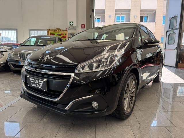 PEUGEOT 208 1° serie PureTech 82 5 porte Allure