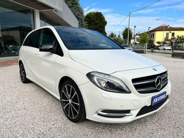 MERCEDES-BENZ B 200 CDI Automatic Premium *TETTO PANORAMICO*