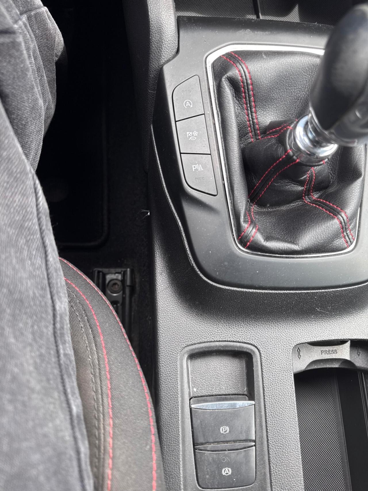 FORD FOCUS 1.0 HYBRID 125CV ST-LINE 2022