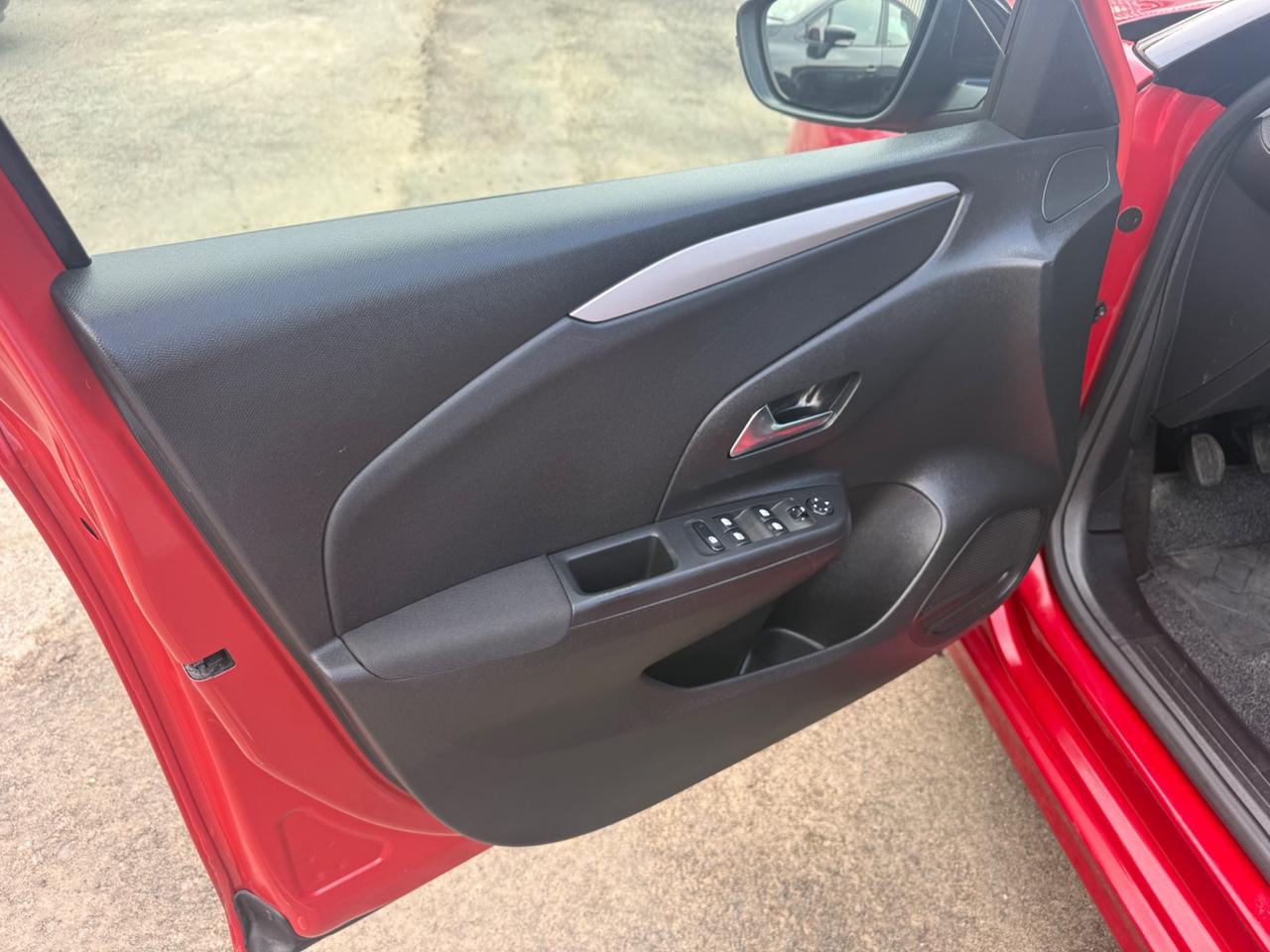 Opel Corsa 1.2 Elegance 21000 km OK NEOPATENTATI