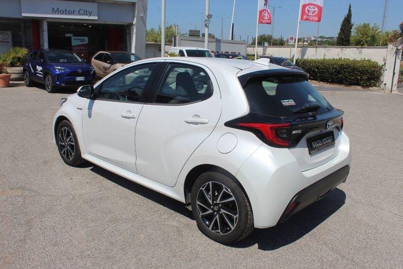 Toyota Yaris 1.5 Hybrid 5 porte Trend