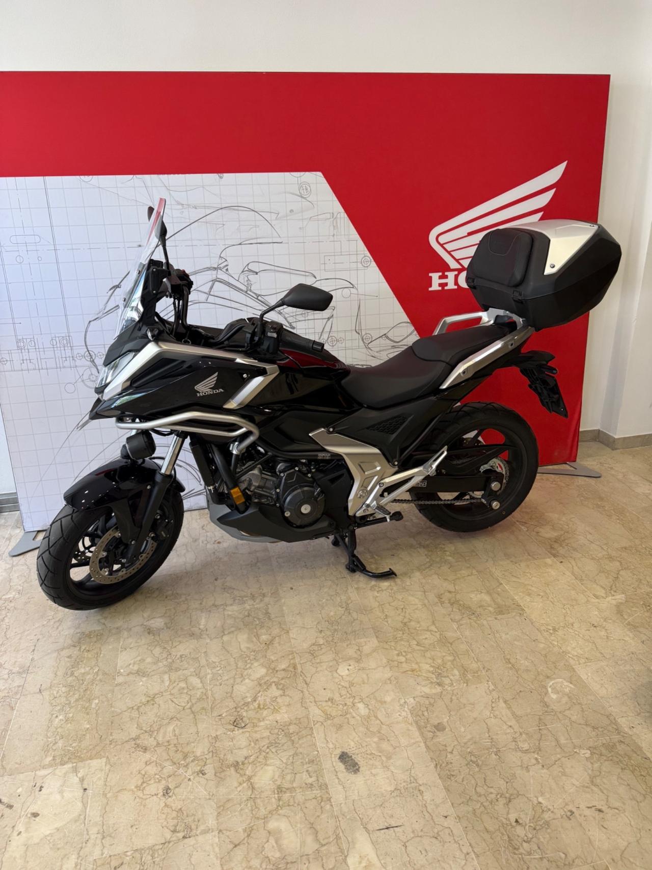 Honda NC 750 dct