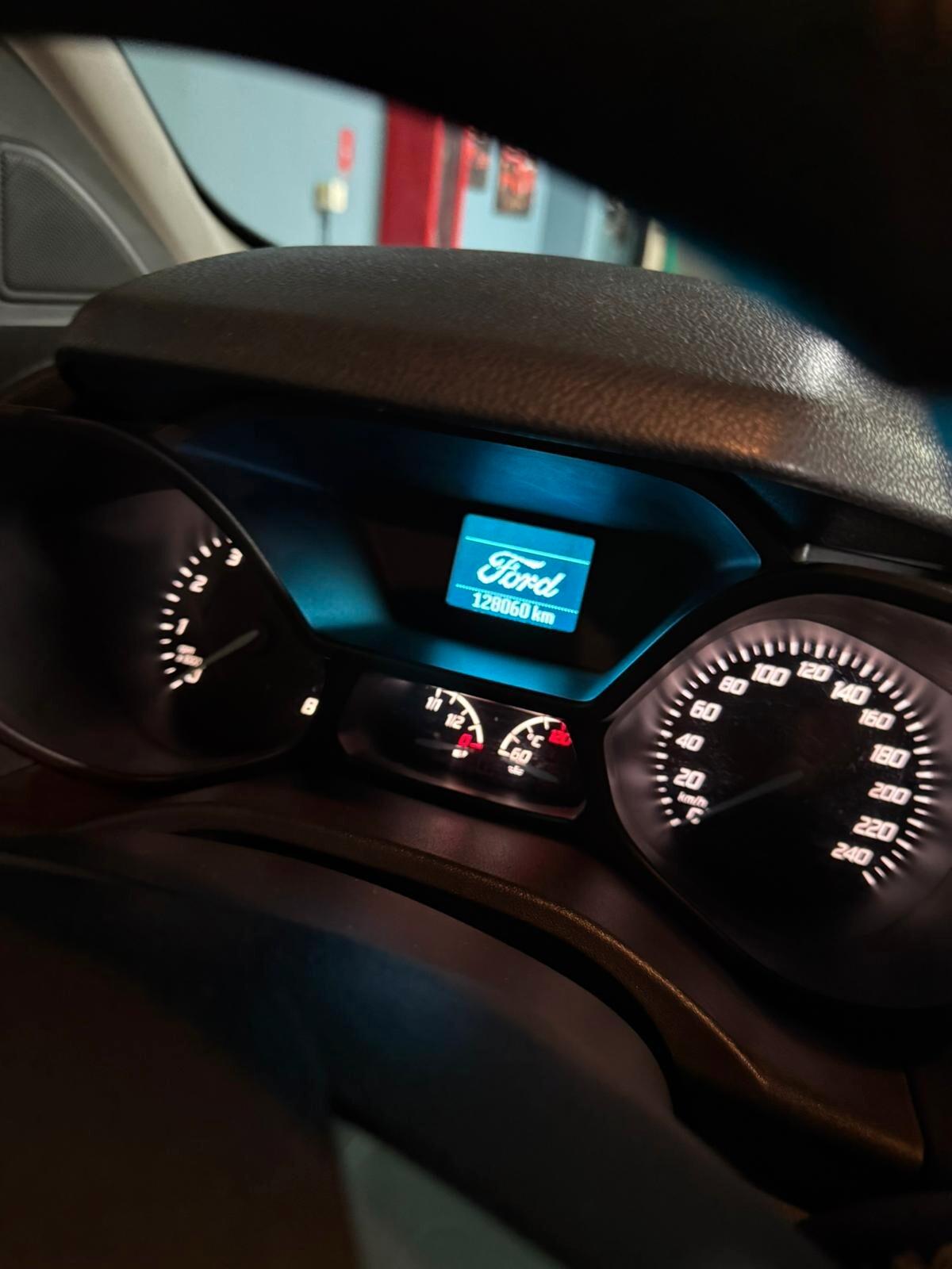 CONNECT BENZINA 101CV