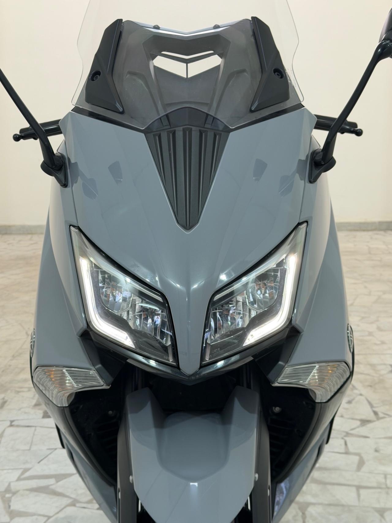Yamaha TMAX 530 LUXE MAX