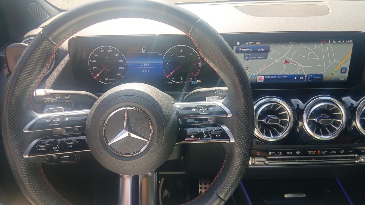 Mercedes-benz B 180 B 180 d Automatic AMG Line Premium Plus