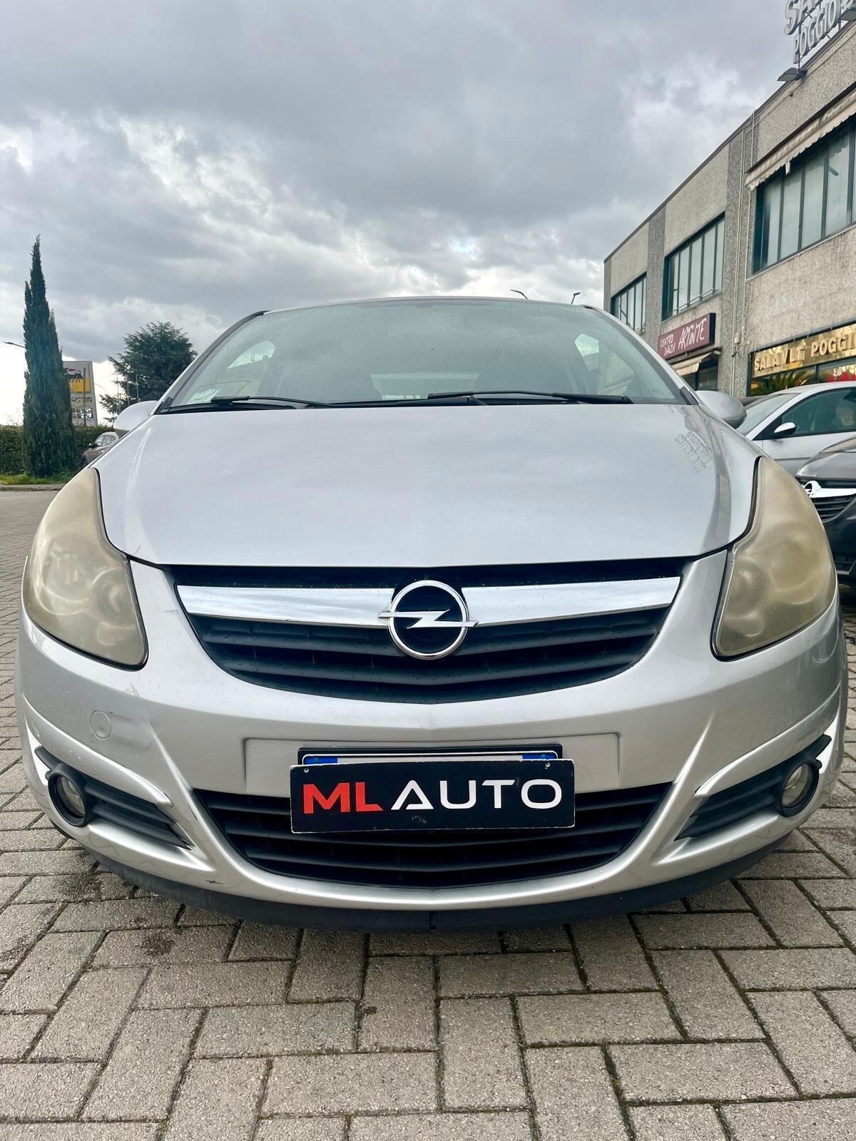 Opel Corsa 1.2 85CV 3 porte GPL-TECH Club - OK NEOPATENTATO