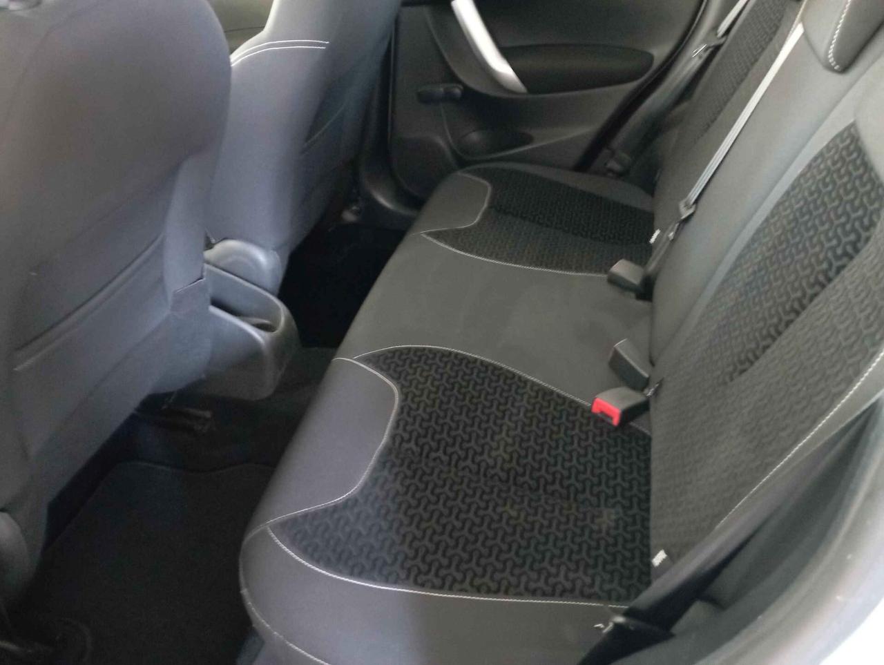 Citroen C3 1.4 EXCLUSIVE 5 PORTE