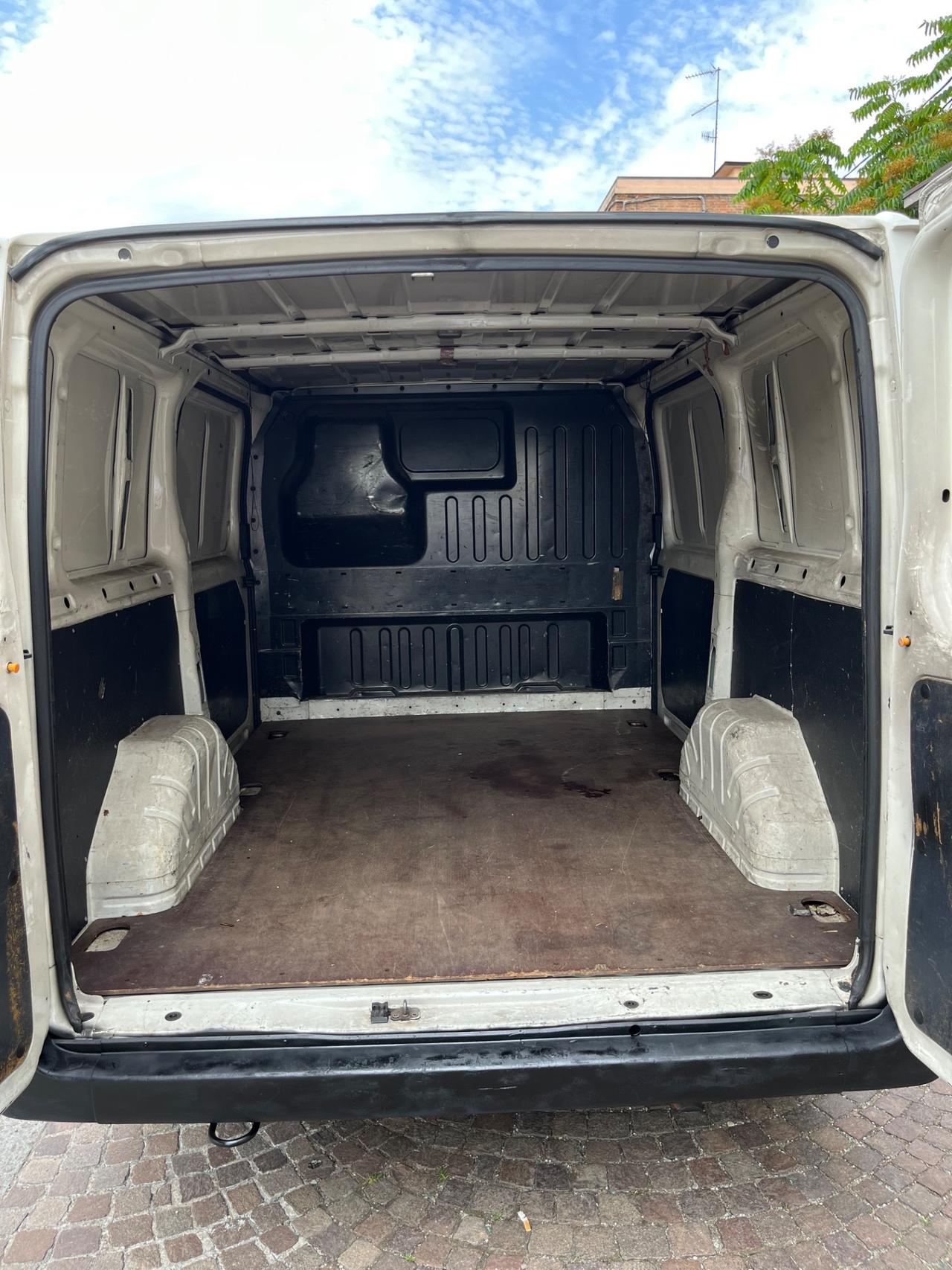 Ford Transit 280 2.0 TDI 100 Furgone