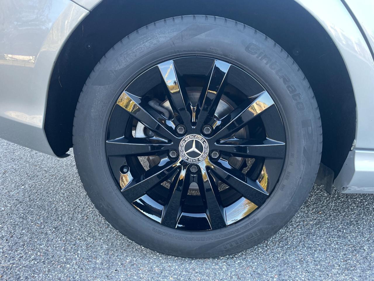 Mercedes-benz B 180 d Automatik*Cerchi*Retrocamera*