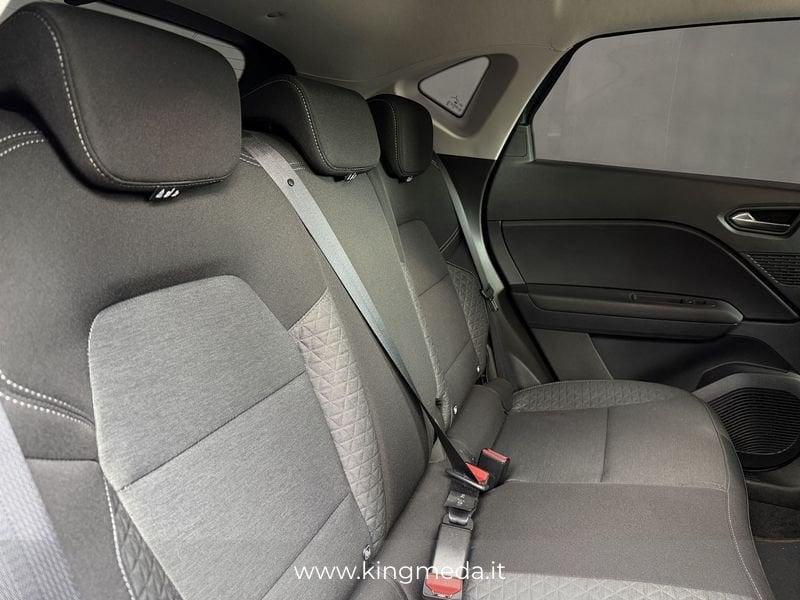 Renault Captur E-Tech hybrid 1.6 E-TECH HEV 145 EQUILIBRE AUTO