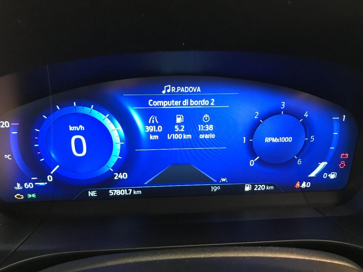 FORD Kuga 1.5 TDCI 120 CV ST-Line