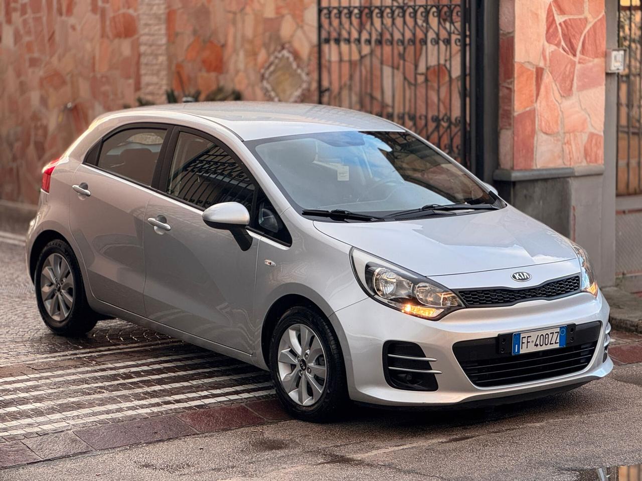 Kia Rio 1.1 CRDi 5p. Cool