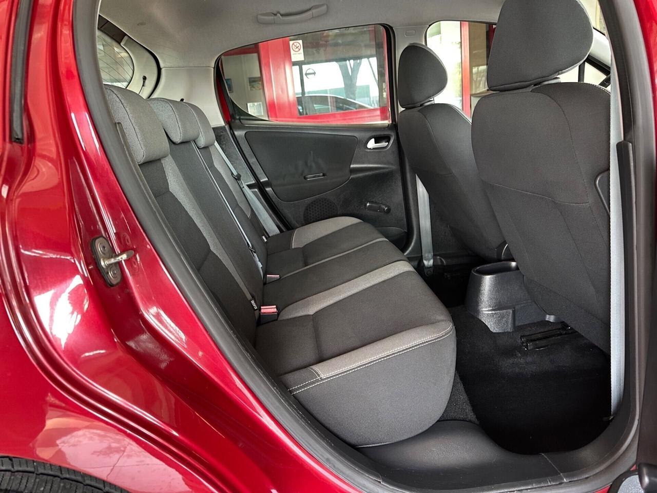 Peugeot 207 1.4 VTi 95CV 5p. Neopatentati