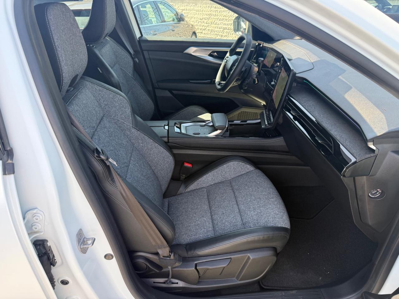 Renault Rafale 1.2 e-Tech full hybrid Techno 200cv