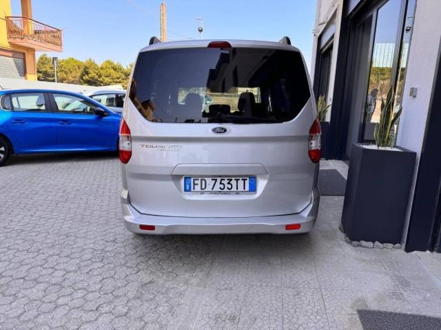 Ford Tourneo Courier Courier 1.5 tdci 75cv plus E6