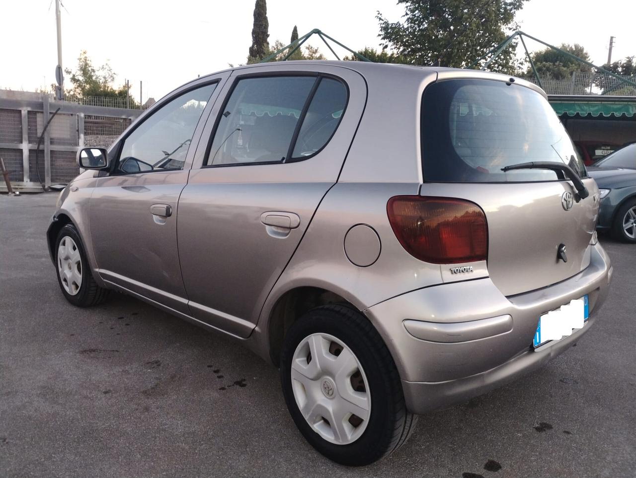 Toyota Yaris 1.4 tdi D-4D cat 5 porte Sol