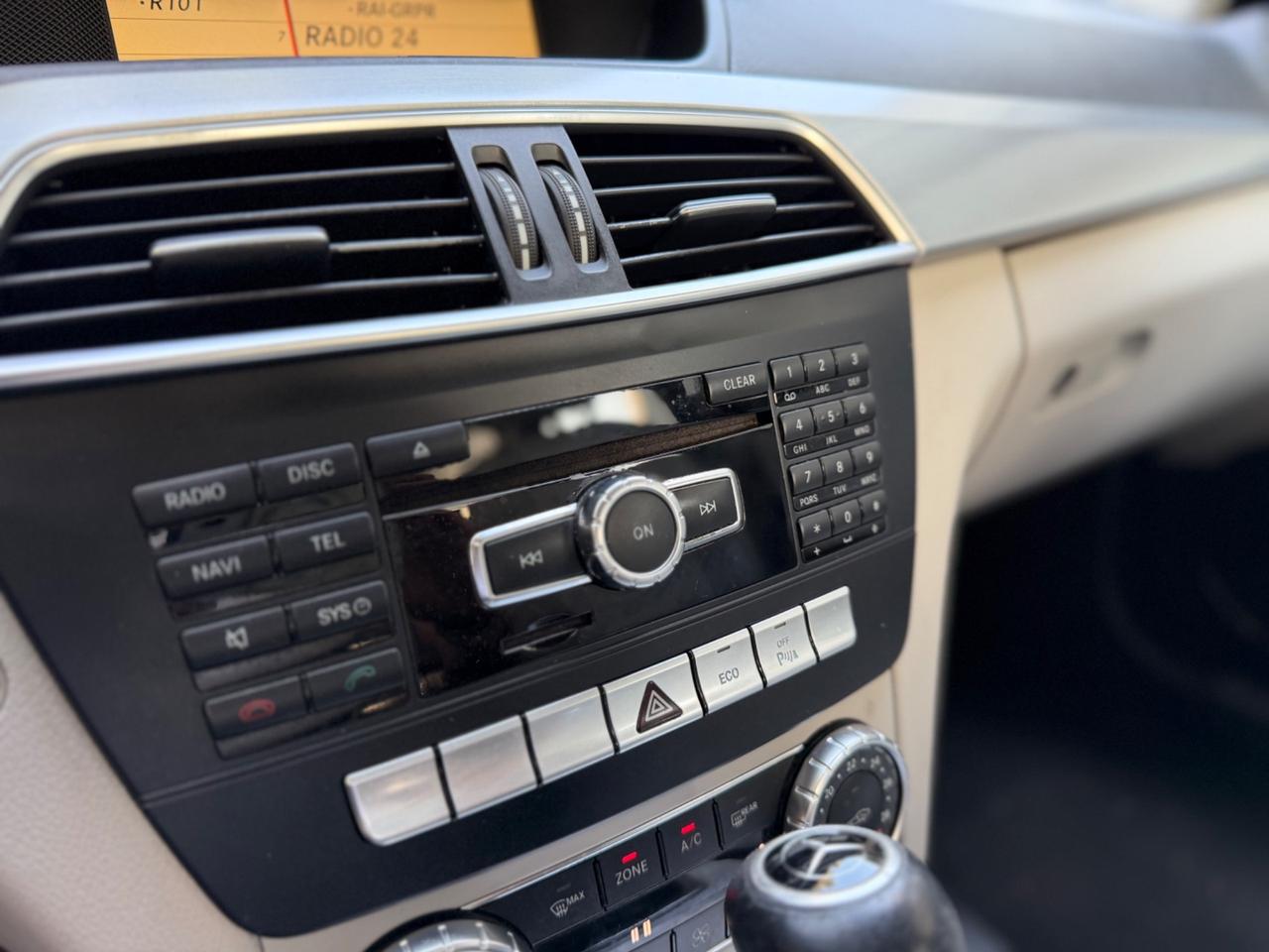 Mercedes-benz C 220 CDI BlueEFFICIENCY Avantgarde