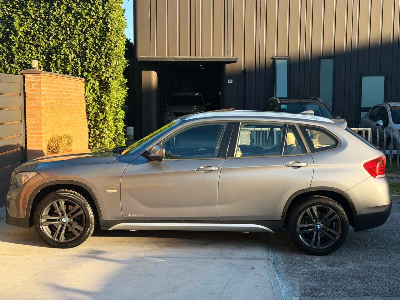BMW X1 xDrive2.0d-Navi,Tetto,Pelle.Xeno-FULL-2012