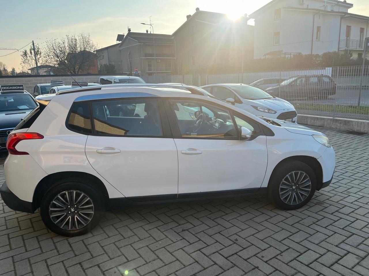Peugeot 2008 BlueHDi 75 Active