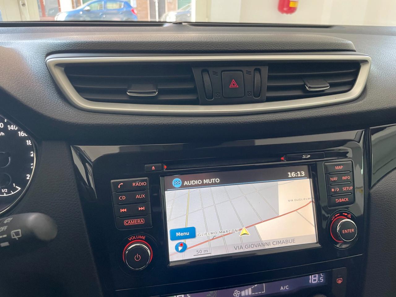Nissan Qashqai / 1.5 cc 110cv / Diesel