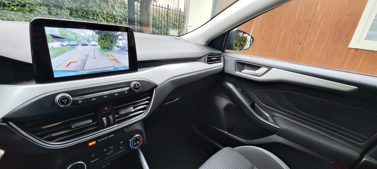 Ford Focus 1.0 EcoBoost Hybrid 125 CV SW Business
