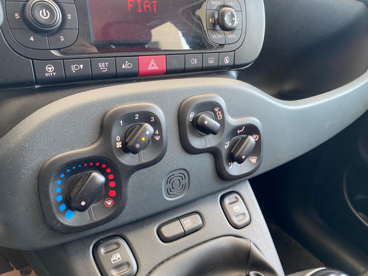 Fiat Panda 1.2 69cv LOUNGE BLUETOOTH/CLIMA2020