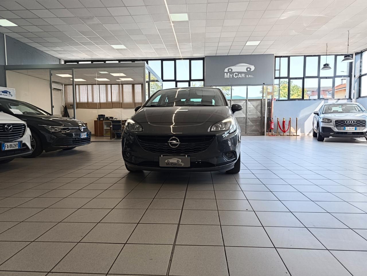 Opel Corsa Benz/GPL Manuale