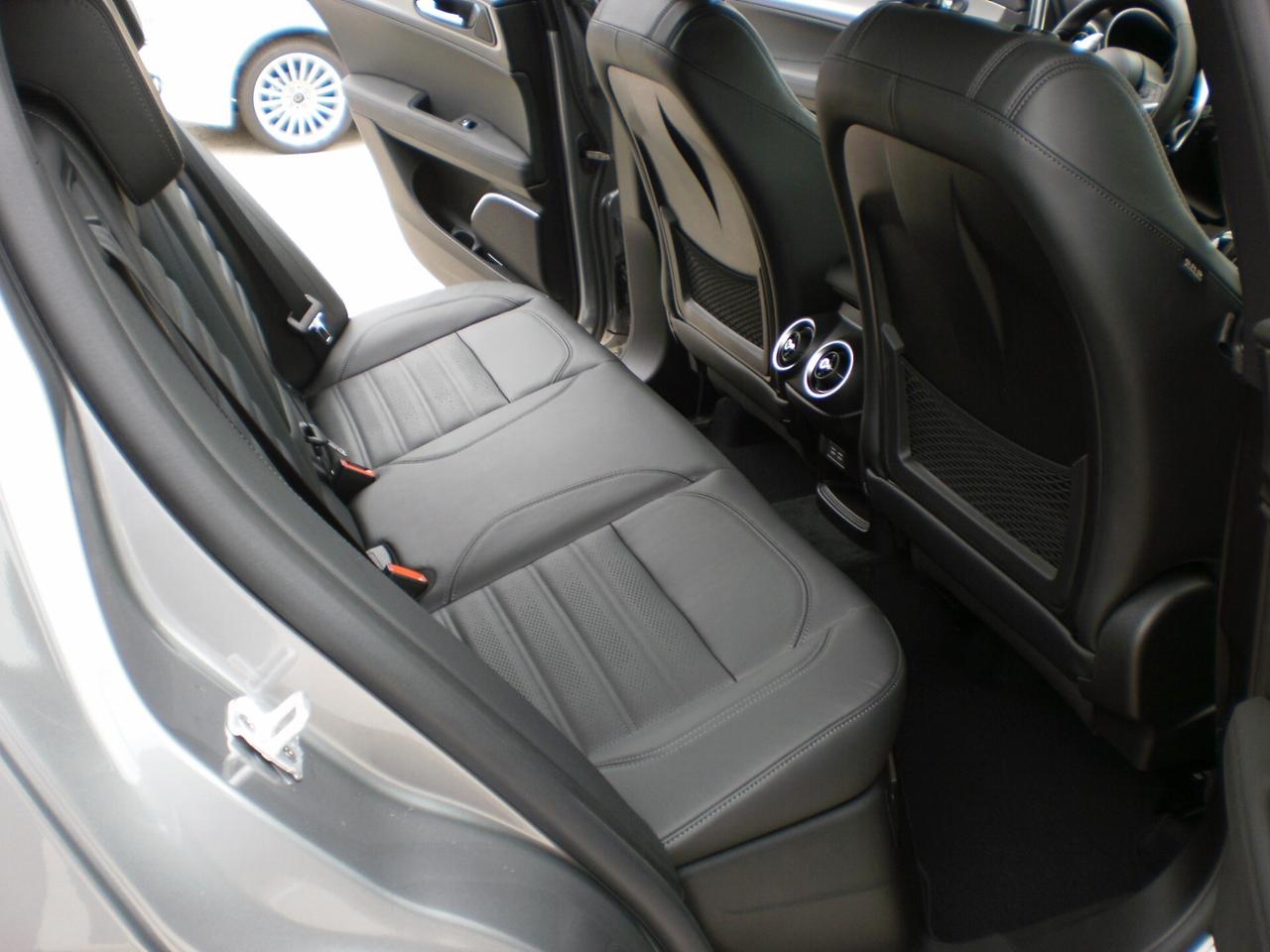 Alfa Romeo Stelvio 2.2 Turbodiesel 210 CV AT8 Q4 Executive