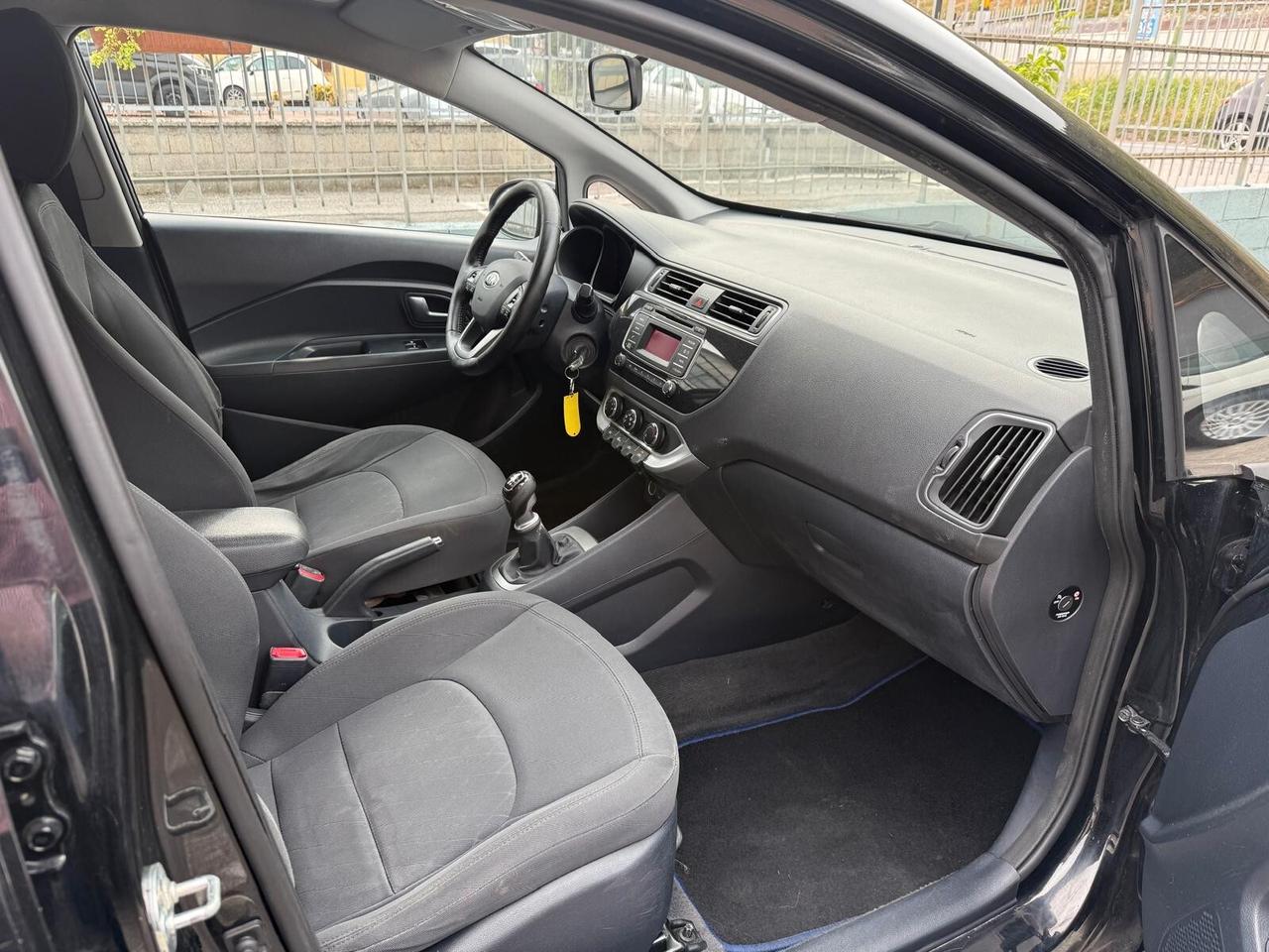 KIA RIO 1100 High Tech OK NEOP EURO 6