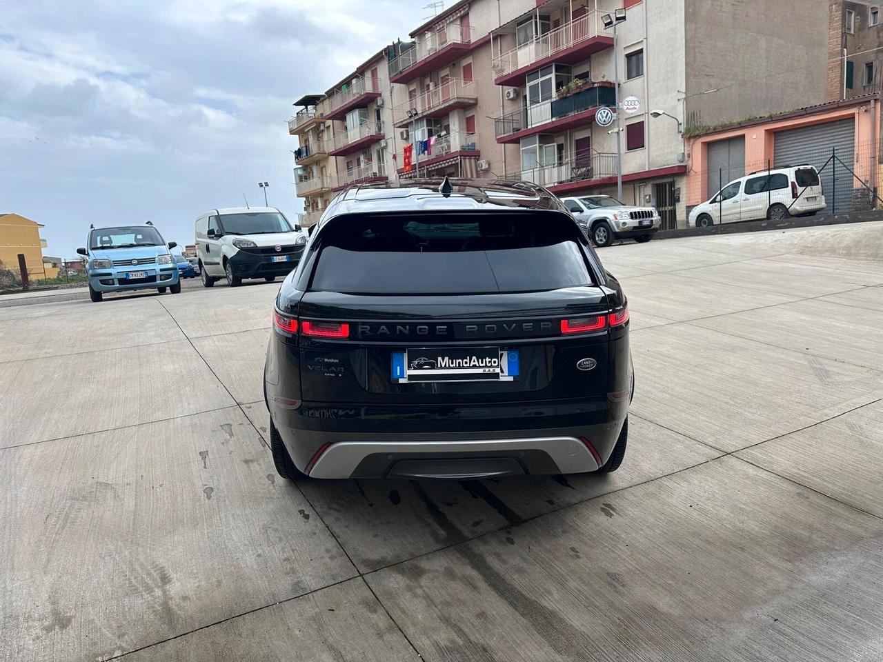 Land Rover Range Velar 2.0D I4 240 CV R-Dynamic HSE