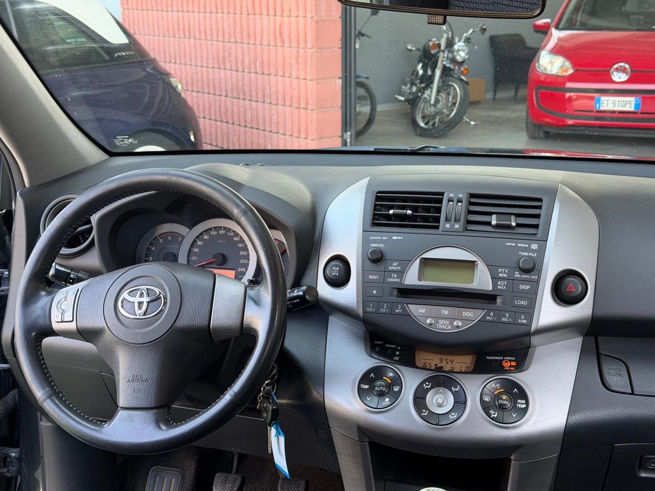 Toyota RAV 4 RAV4 2.2 D-4D 136 CV