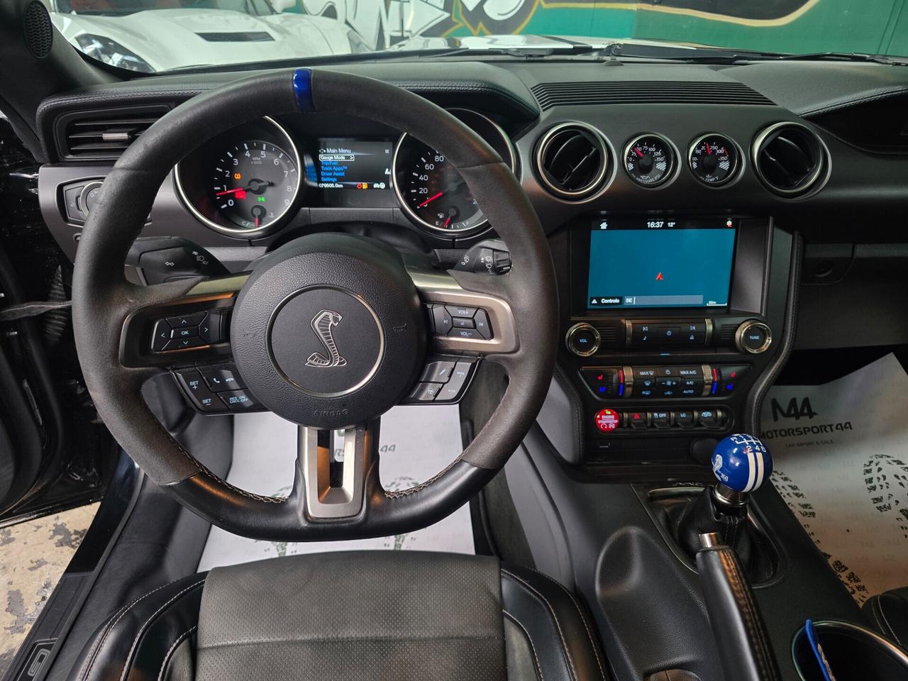 Ford Mustang Shelby GT350 5.2 V8