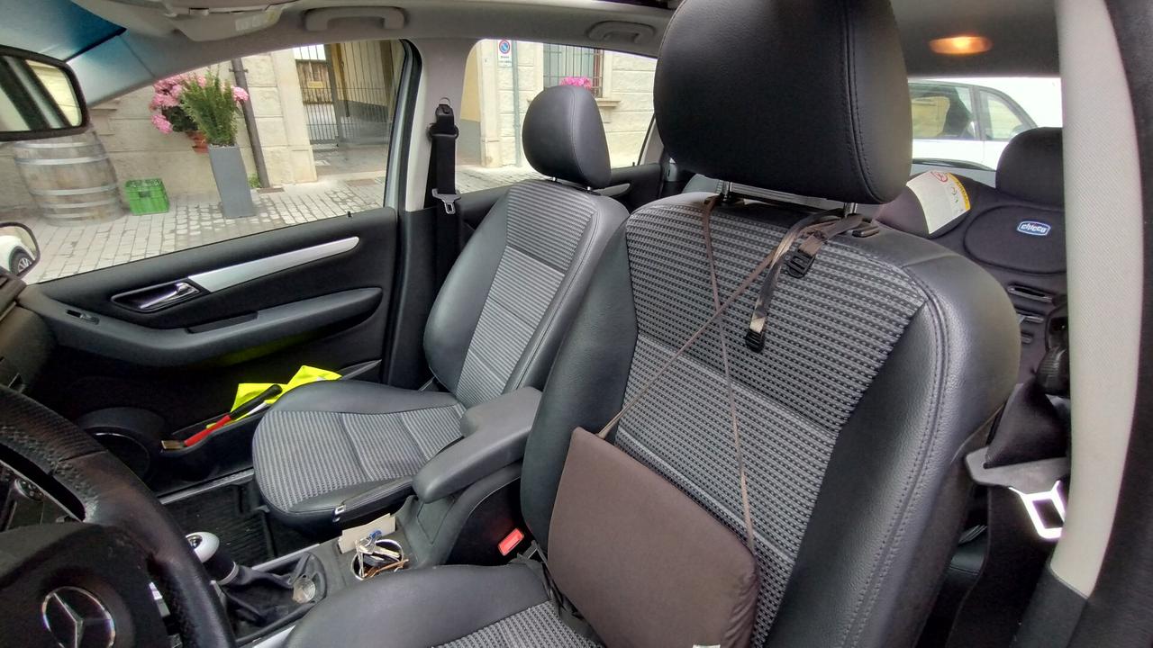 Mercedes-benz B 150 B 150 - NEOPATENTATI