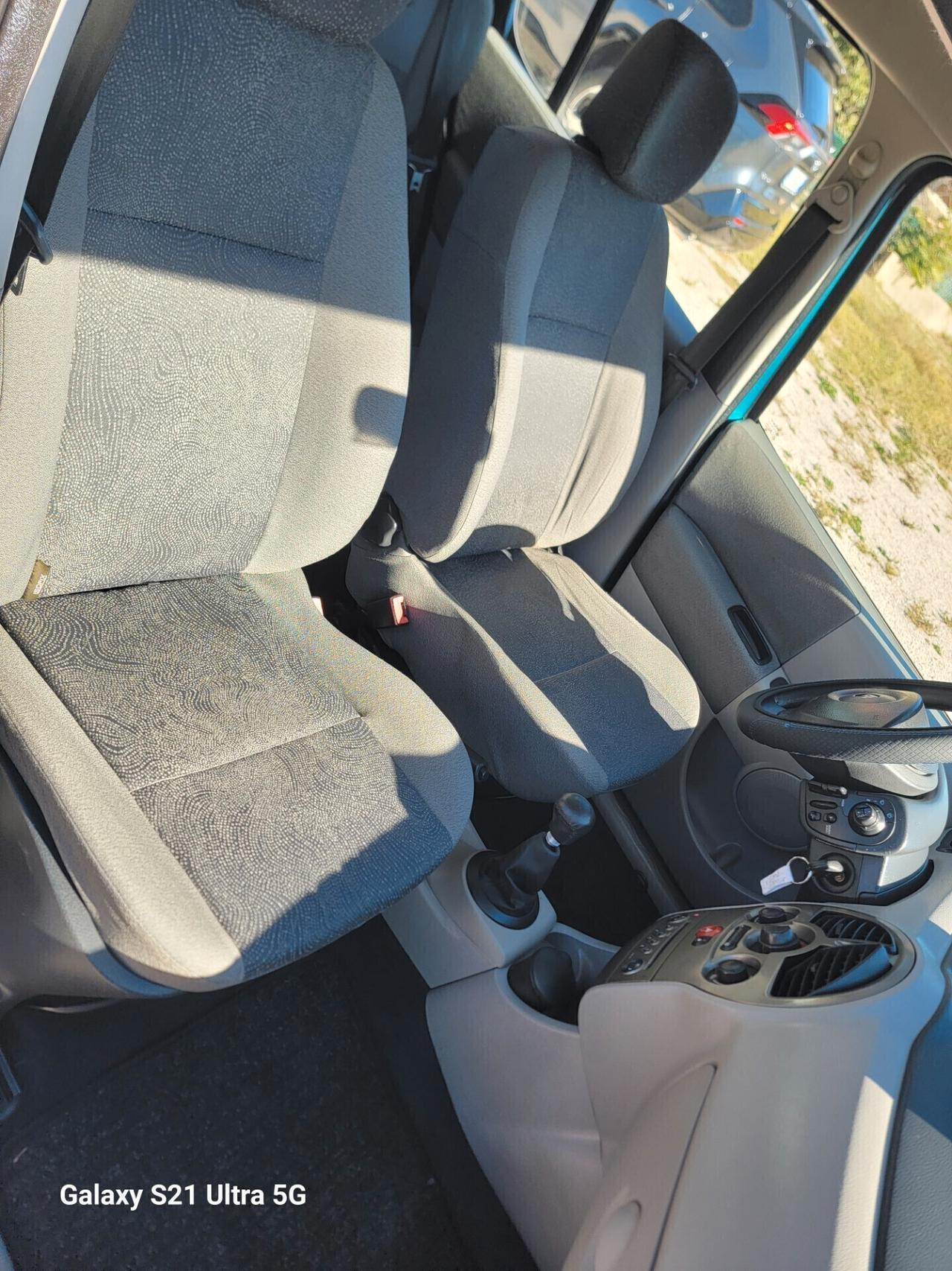 Renault Modus 1.2 16V Luxe Dynamique