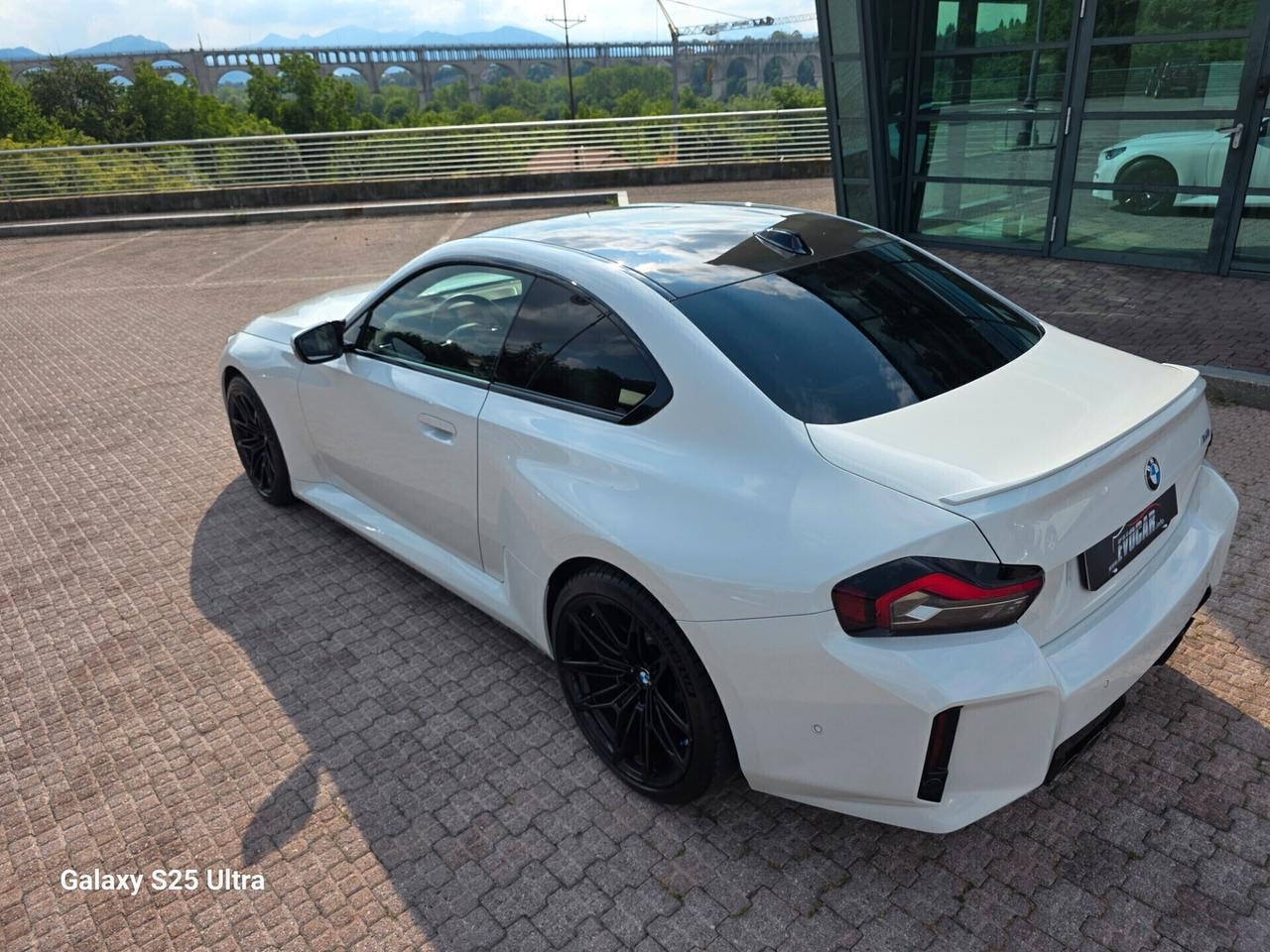 M2 full optional valutiamo usato
