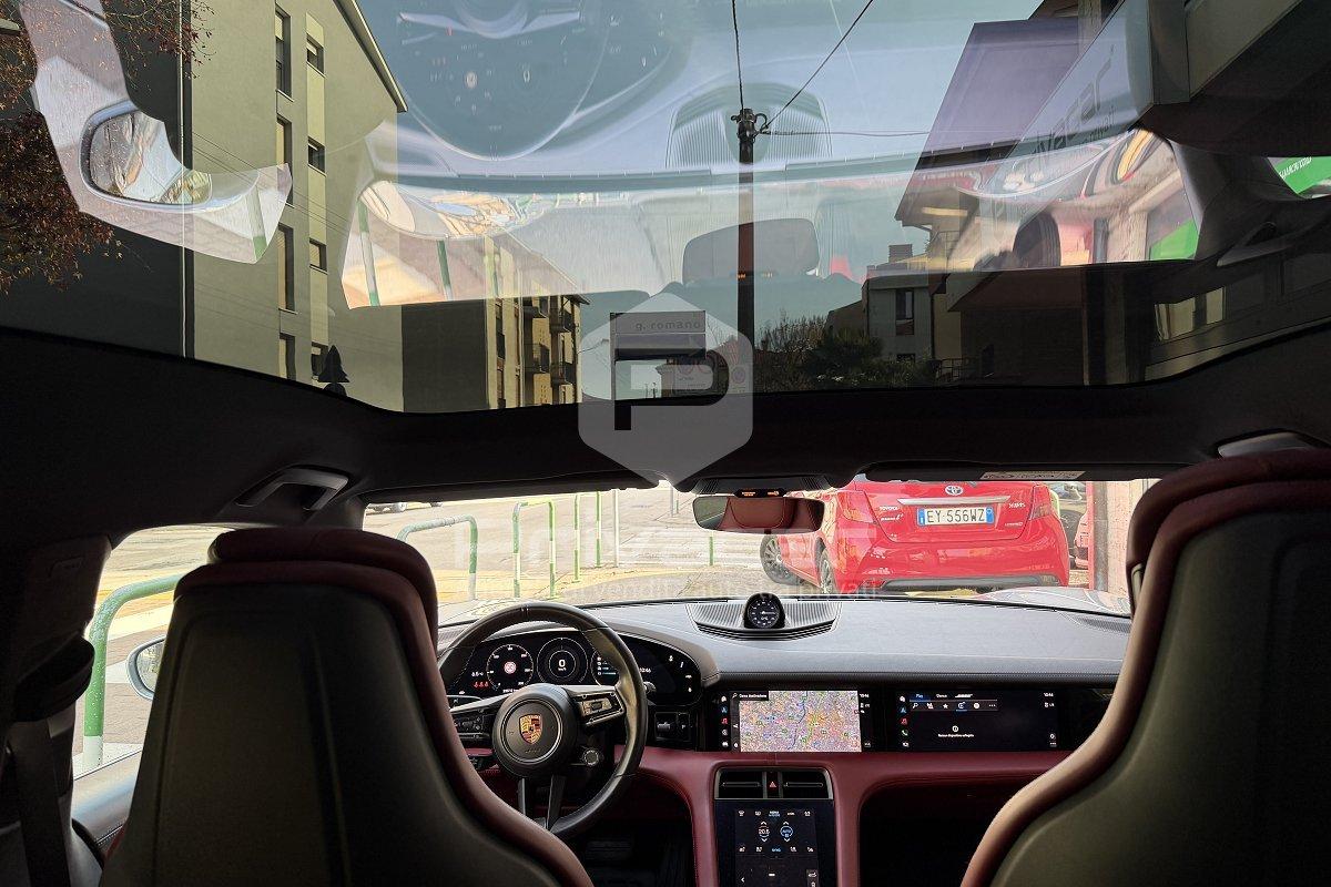 PORSCHE Taycan Sport Turismo