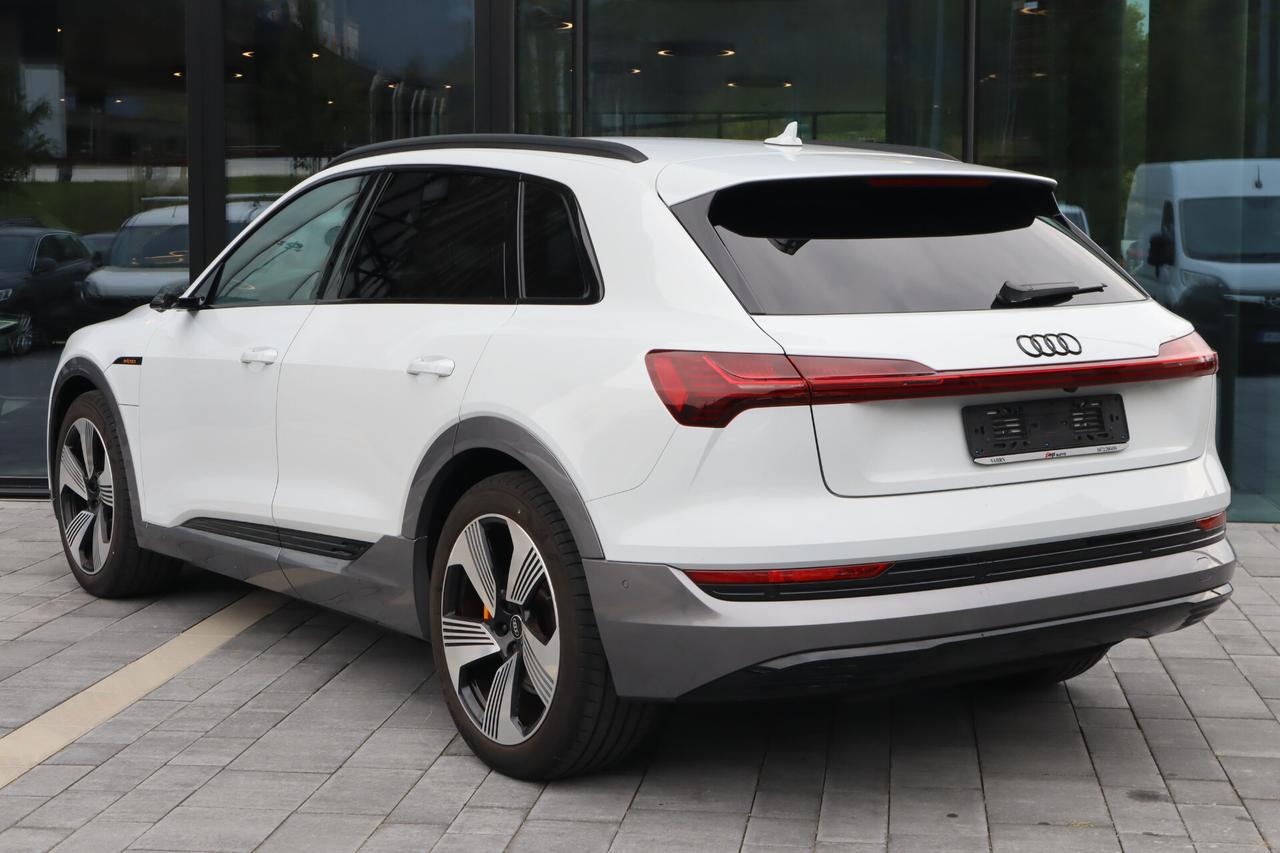Audi e-tron 55 Quattro 408CV MATRIX HEAD-UP BANG&OLUFSEN MEMORY 360° 21"