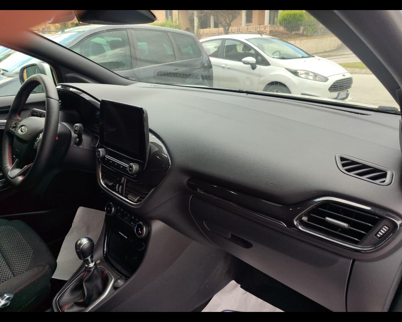 FORD Puma 1.0 EcoBoost Hybrid 125 CV S&S ST-Line