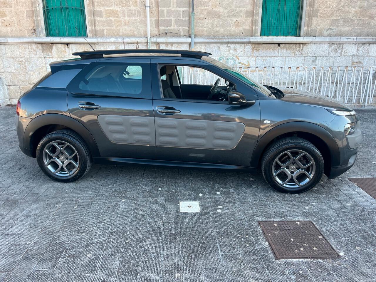 Citroen C4 Cactus 1.6 HDI CV 100 Shine UsatoGarantito