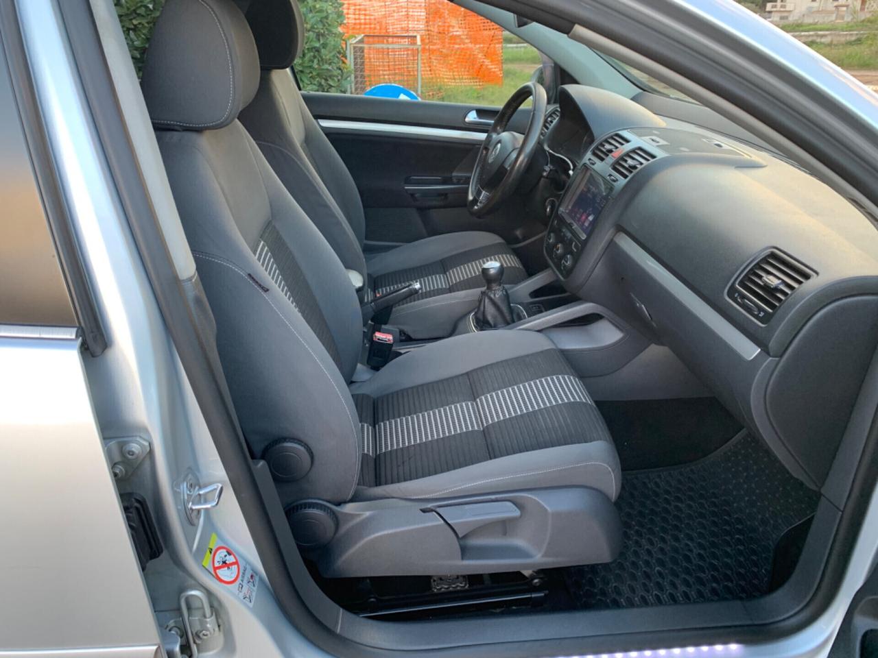 Volkswagen Golf 1.9 TDI 105 cv DPF 5p