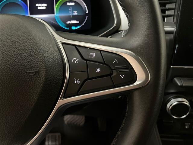 RENAULT Captur 1.6 E-TECH Hybrid Techno Fast Tr. Auto 145