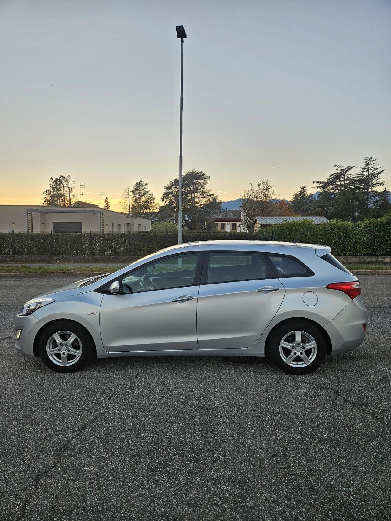 Hyundai i30 Wagon 1.6 CRDi Comfort