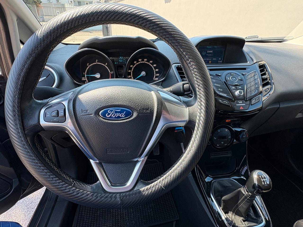 Ford Fiesta 1.5 TDCi 75CV 5 porte Titanium