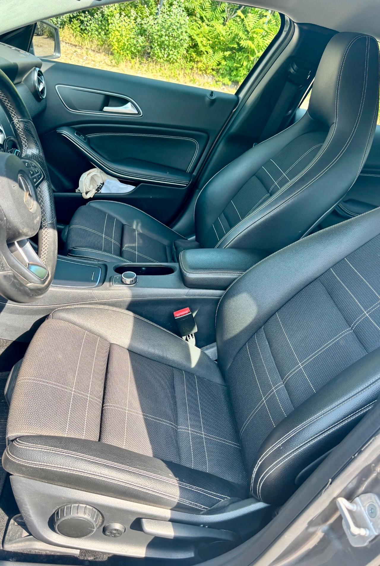 Mercedes-benz A 200 d Automatic Sport