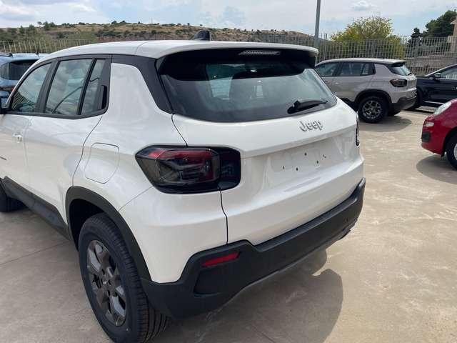 Jeep Avenger Avenger 1.2 turbo e-hybrid Longitude 110cv Km 0