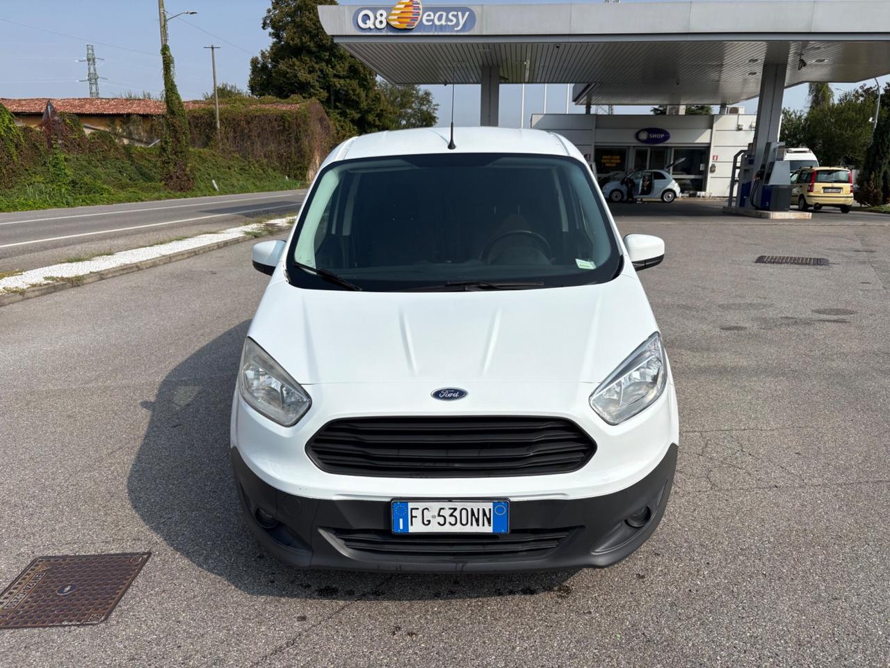 Ford Transit Courier *EURO6*